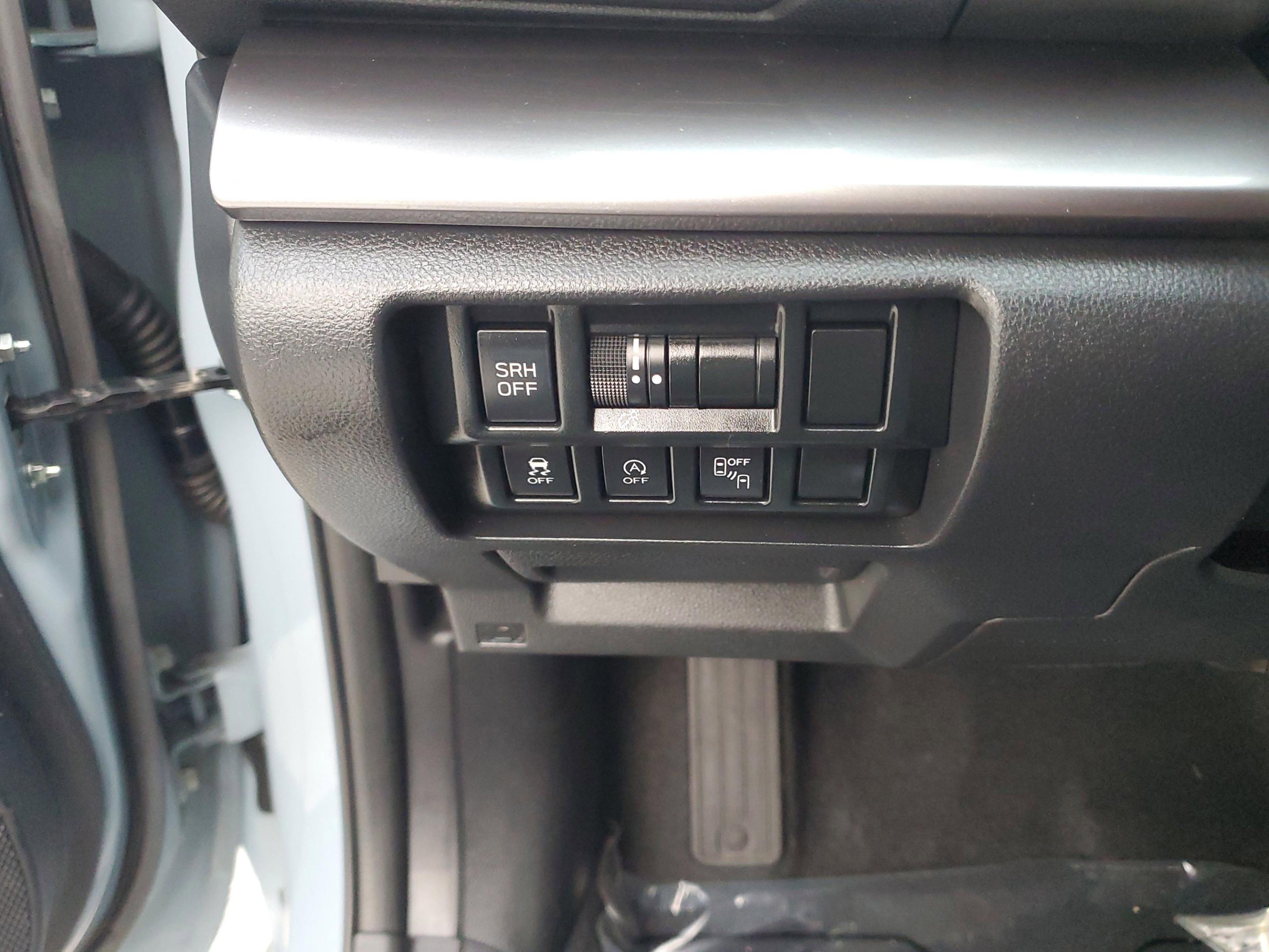 Used 2023 Subaru Crosstrek 2.5i Limited w/ Moonroof Package image 31