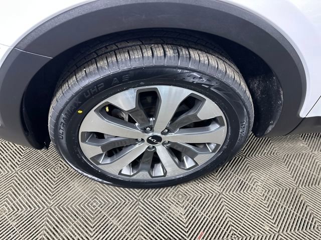 Used 2022 Kia Telluride S image 10