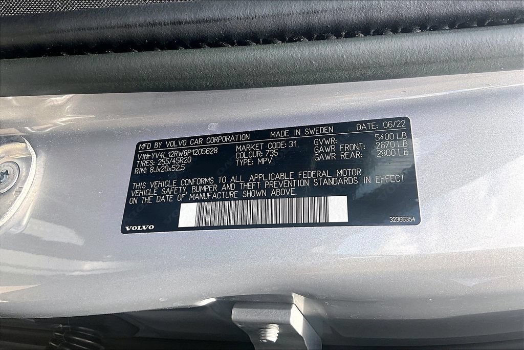 Certified 2023 Volvo XC60 B5 Plus w/ Climate Package AWD/4WD image 45