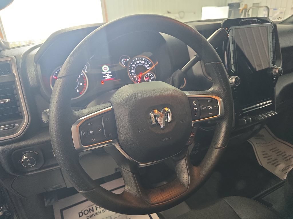 New 2026 RAM 2500 Warlock AWD/4WD image 16