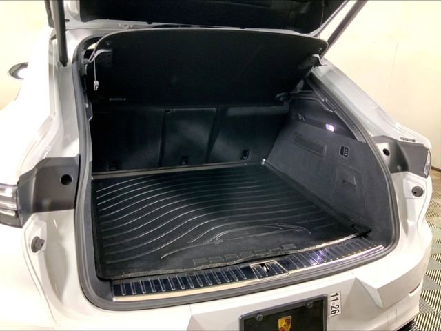 Certified 2021 Porsche Cayenne GTS image 24