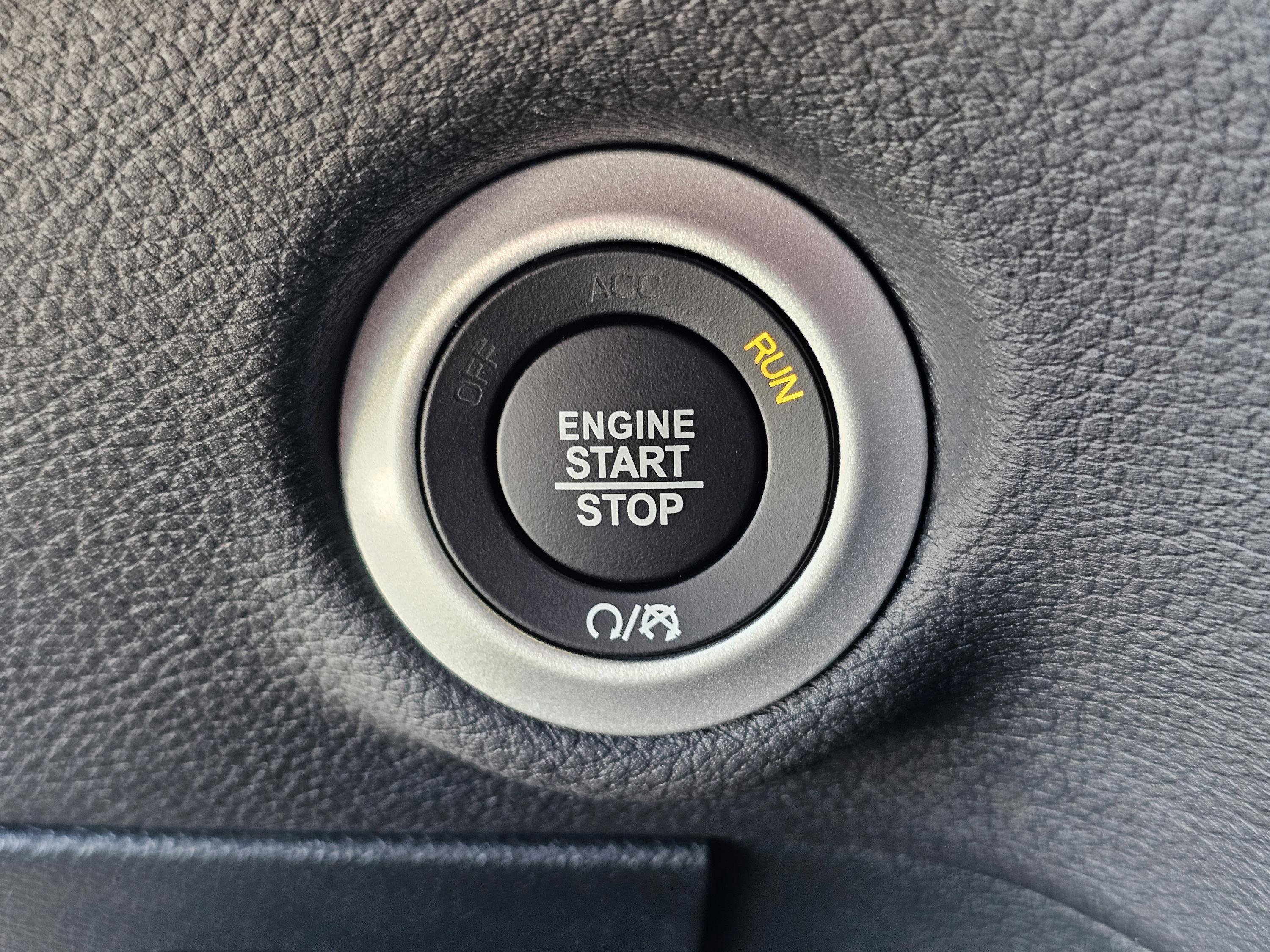 New 2026 Chrysler Pacifica Select image 23