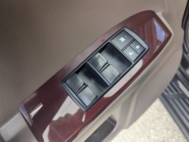 Used 2018 Lexus GX 460 Premium w/ Premium Package AWD/4WD image 10