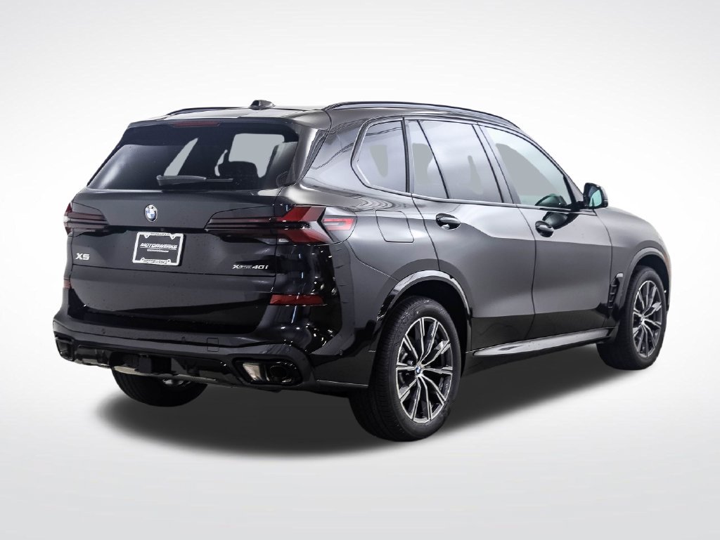 New 2026 BMW X5 xDrive40i w/ M Sport Package AWD/4WD image 5