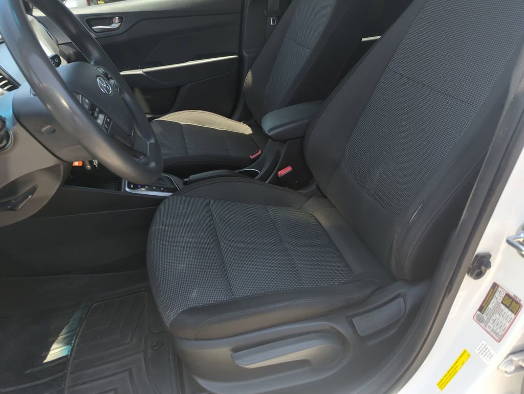 Used 2019 Hyundai Accent SEL FWD image 12