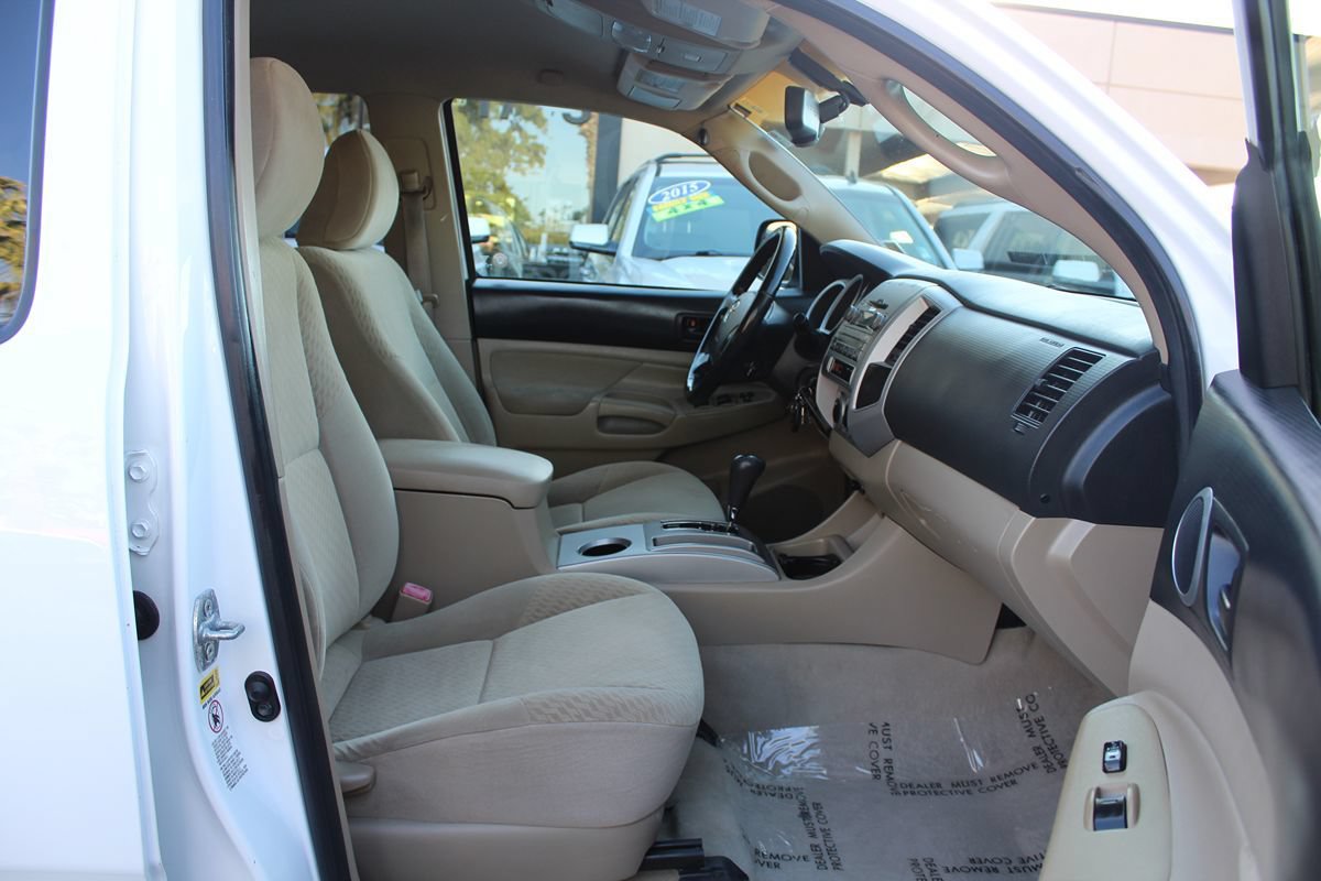 Used 2009 Toyota Tacoma PreRunner RWD image 22