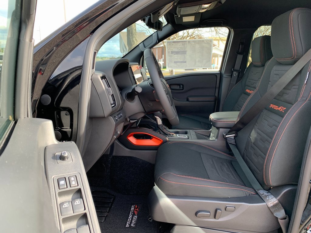 New 2026 Nissan Frontier PRO-4X w/ Pro-4x Convenience Package image 21