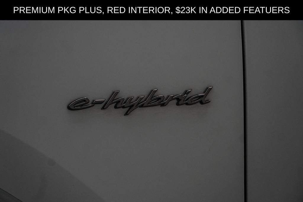 Used 2024 Porsche Cayenne AWD/4WD image 7