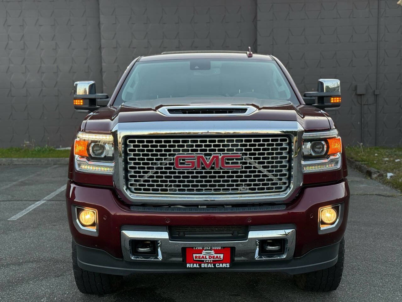 Used 2017 GMC Sierra 3500 Denali w/ Duramax Plus Package image 2
