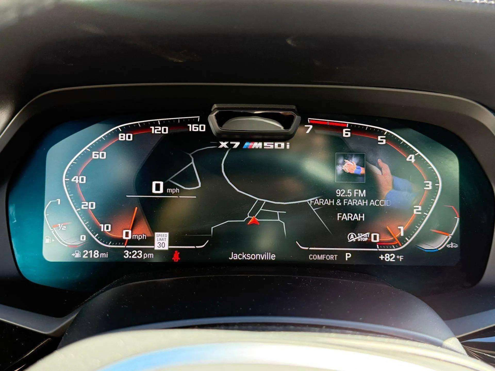 Used 2022 BMW X7 M50i image 48