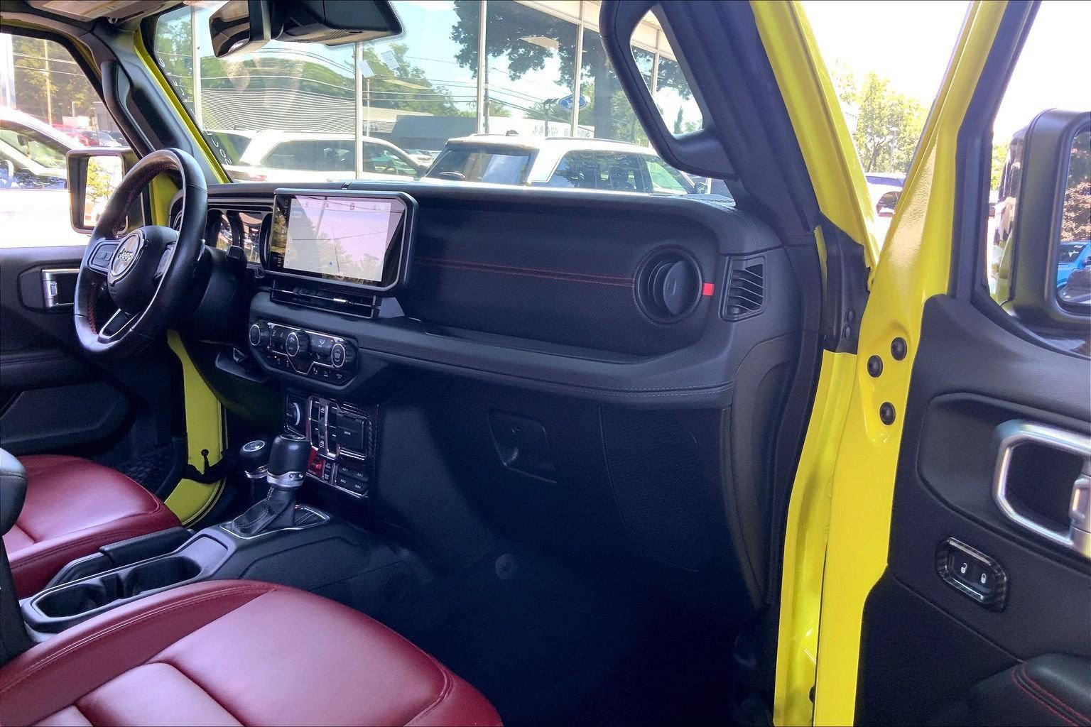 Used 2024 Jeep Wrangler Unlimited Rubicon 392 AWD/4WD image 15