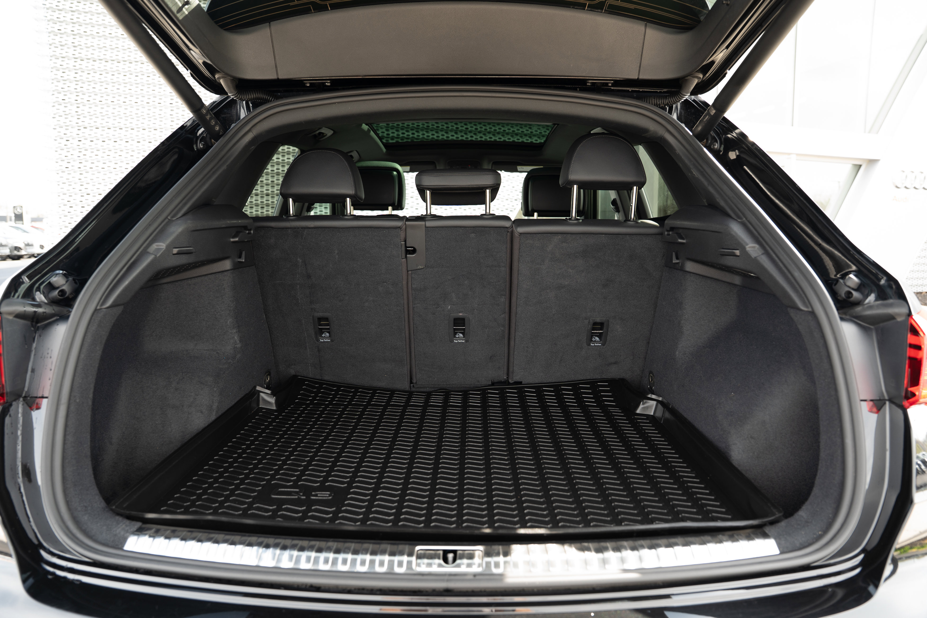 Certified 2023 Audi Q3 2.0T Premium Plus w/ Premium Plus Package image 29