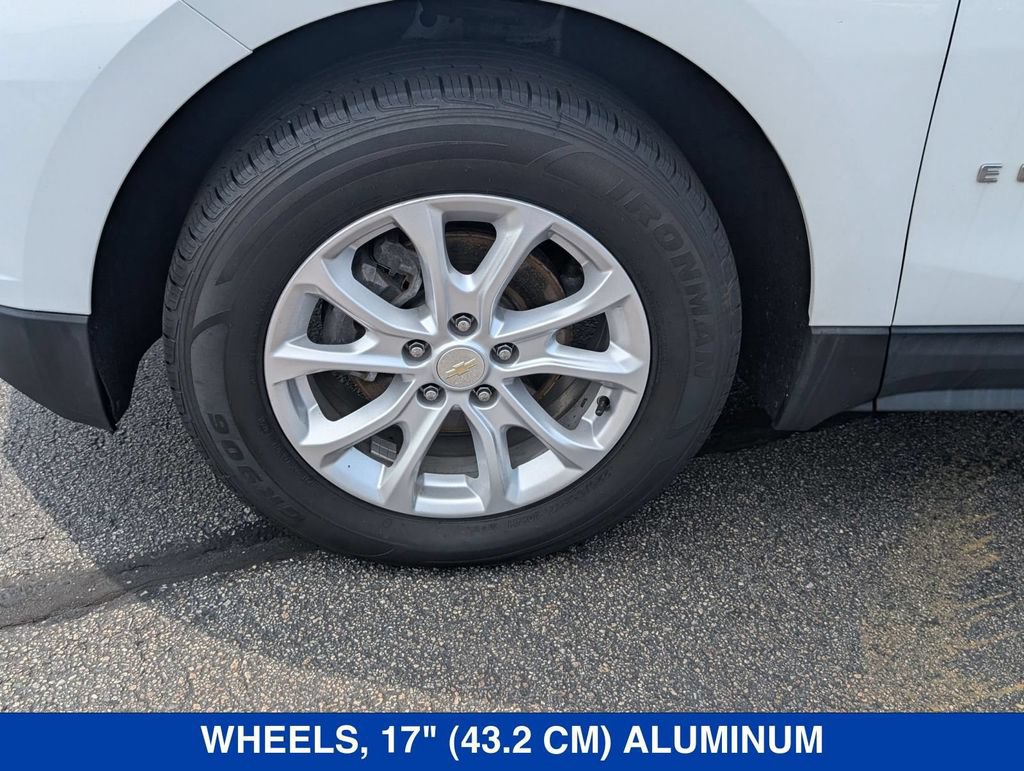 Used 2019 Chevrolet Equinox LT w/ Sun & Navigation Package AWD/4WD image 10