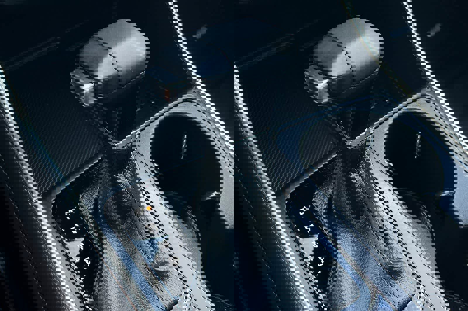 Used 2025 Kia Carnival SX Prestige image 30