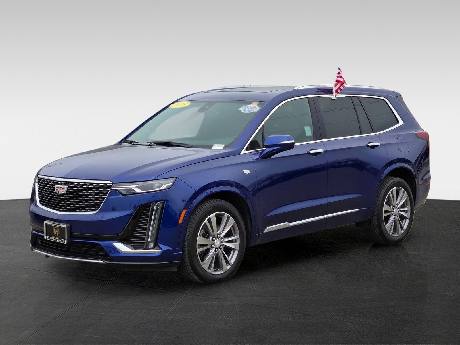 Used 2025 Cadillac XT6 Premium Luxury image 8