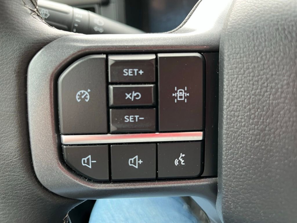 Used 2025 Ford F150 XLT w/ Equipment Group 301A Standard image 13