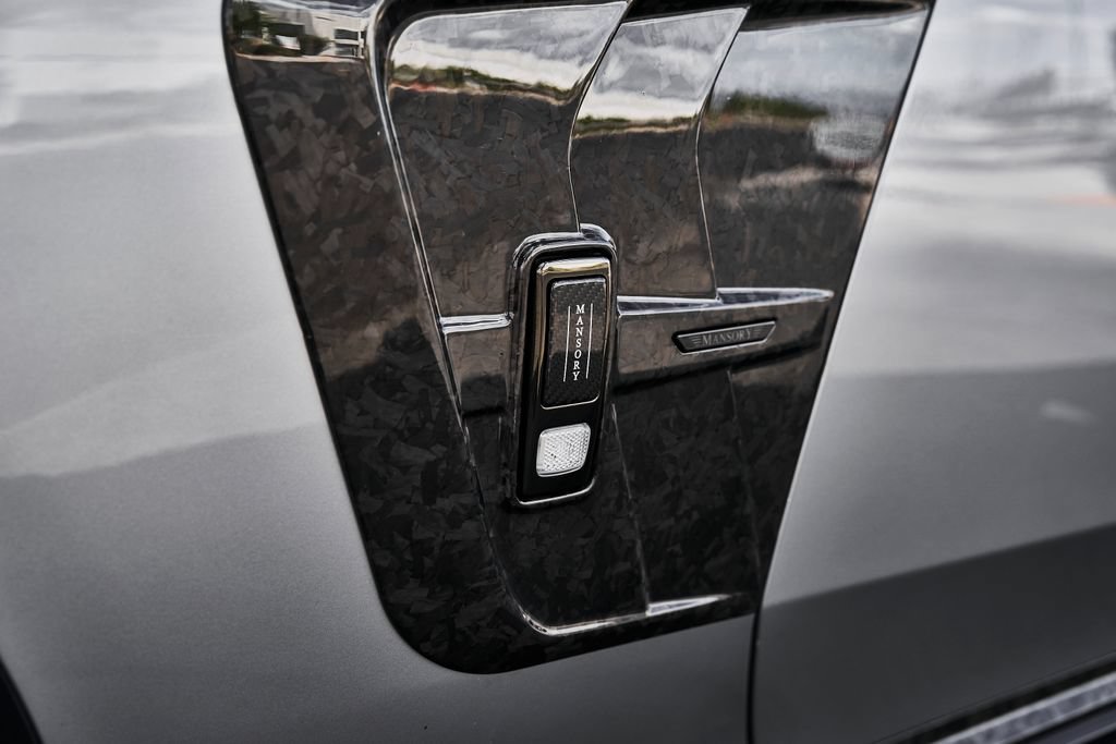 Used 2025 Rolls-Royce Spectre Black Badge AWD/4WD image 10