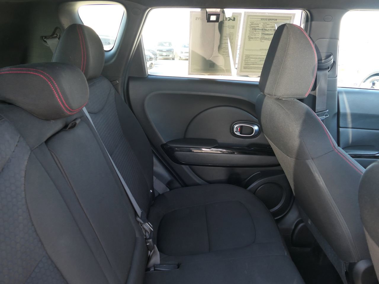 Used 2014 Kia Soul + image 33