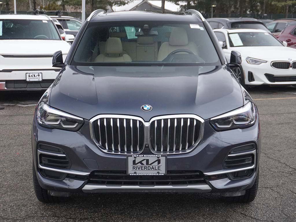 Used 2022 BMW X5 xDrive40i w/ Premium Package AWD/4WD image 15