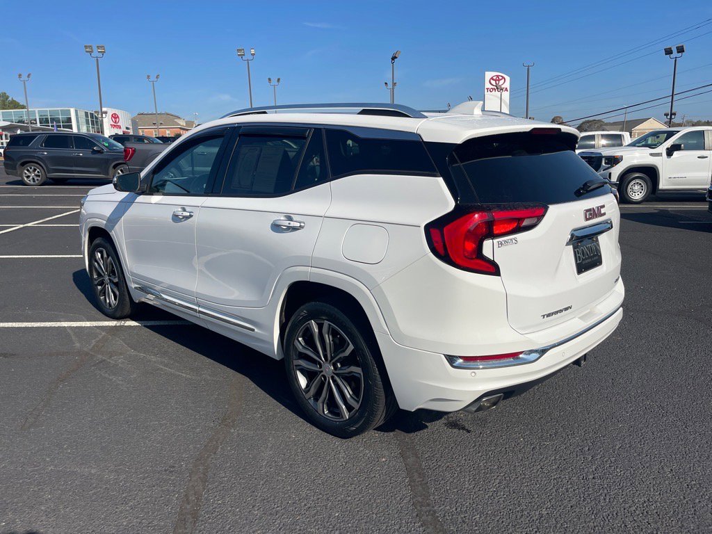 Used 2020 GMC Terrain Denali w/ Denali Premium Package image 14