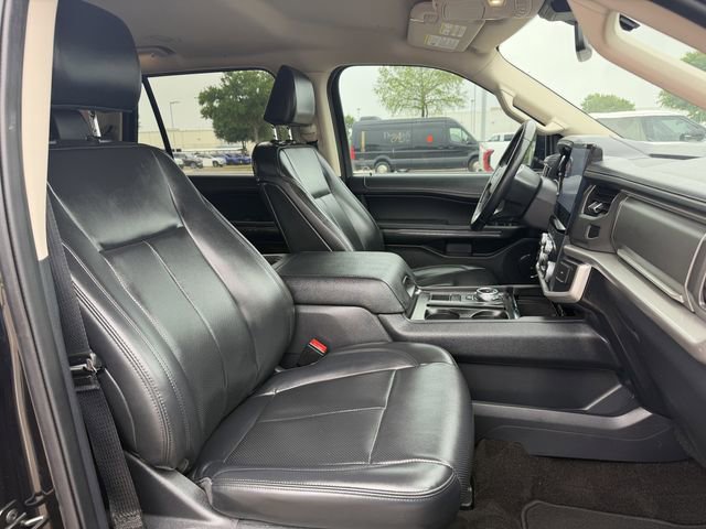 Used 2022 Ford Expedition XLT RWD image 30