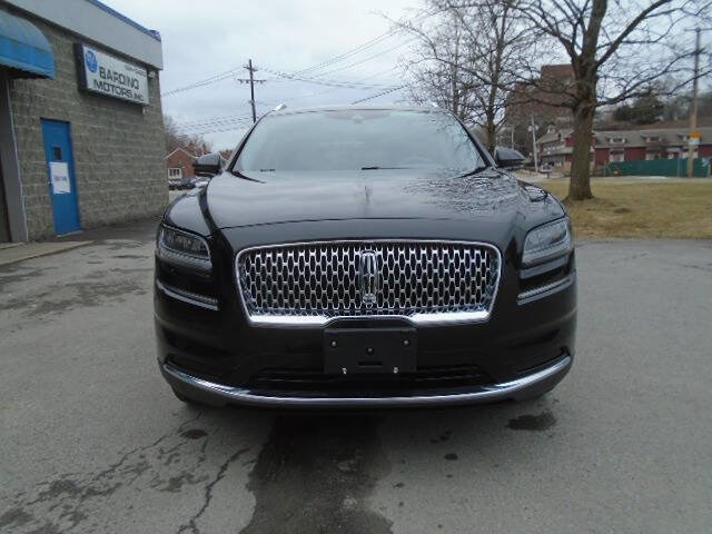 Used 2022 Lincoln Nautilus Reserve w/ Equipment Group 201A image 4