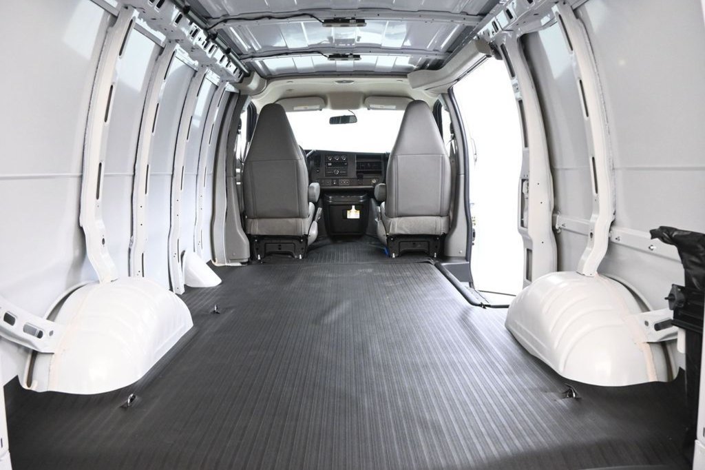 New 2025 Chevrolet Express 2500 w/ Driver Convenience Package RWD image 33