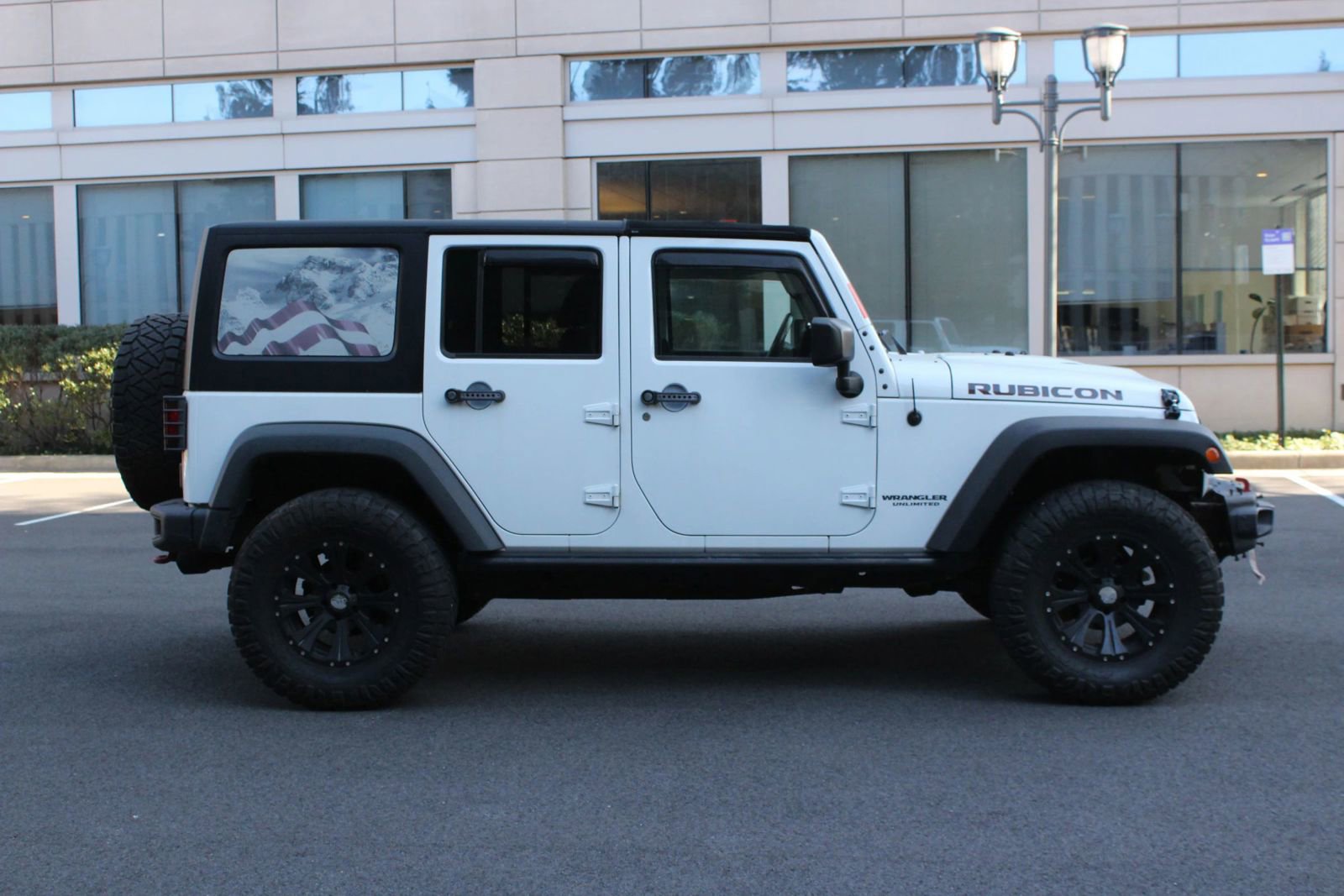 Used 2017 Jeep Wrangler Unlimited Rubicon w/ Dual Top Group AWD/4WD image 6