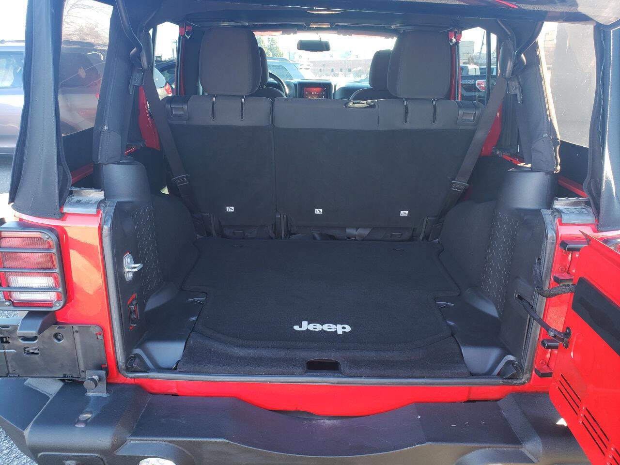 Used 2017 Jeep Wrangler Unlimited Sport w/ Quick Order Package 23S image 14