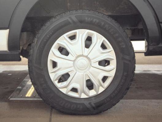 Used 2022 Ford E-Transit CARGO VAN image 11