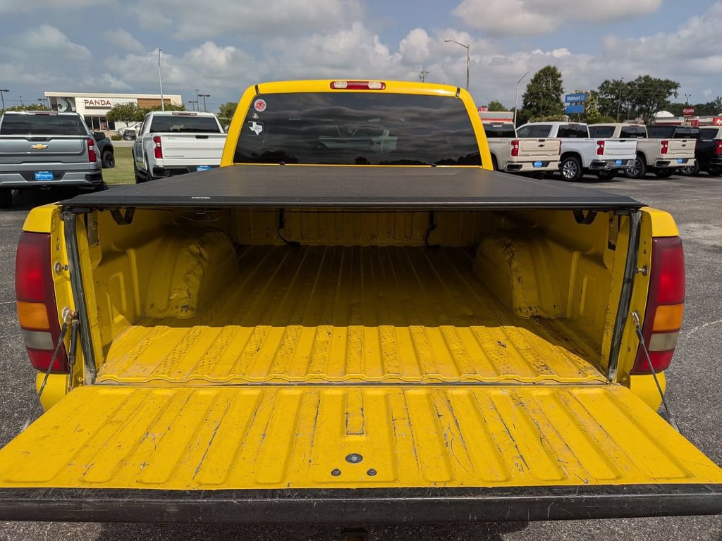 Used 2002 GMC Sierra 1500 4x4 Extended Cab w/ SLT Marketing Option Pkg image 31