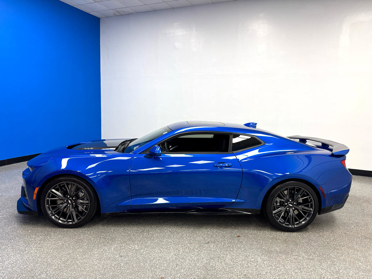 Used 2017 Chevrolet Camaro ZL1 image 6