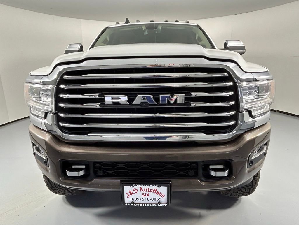 Used 2022 RAM 3500 Limited image 2