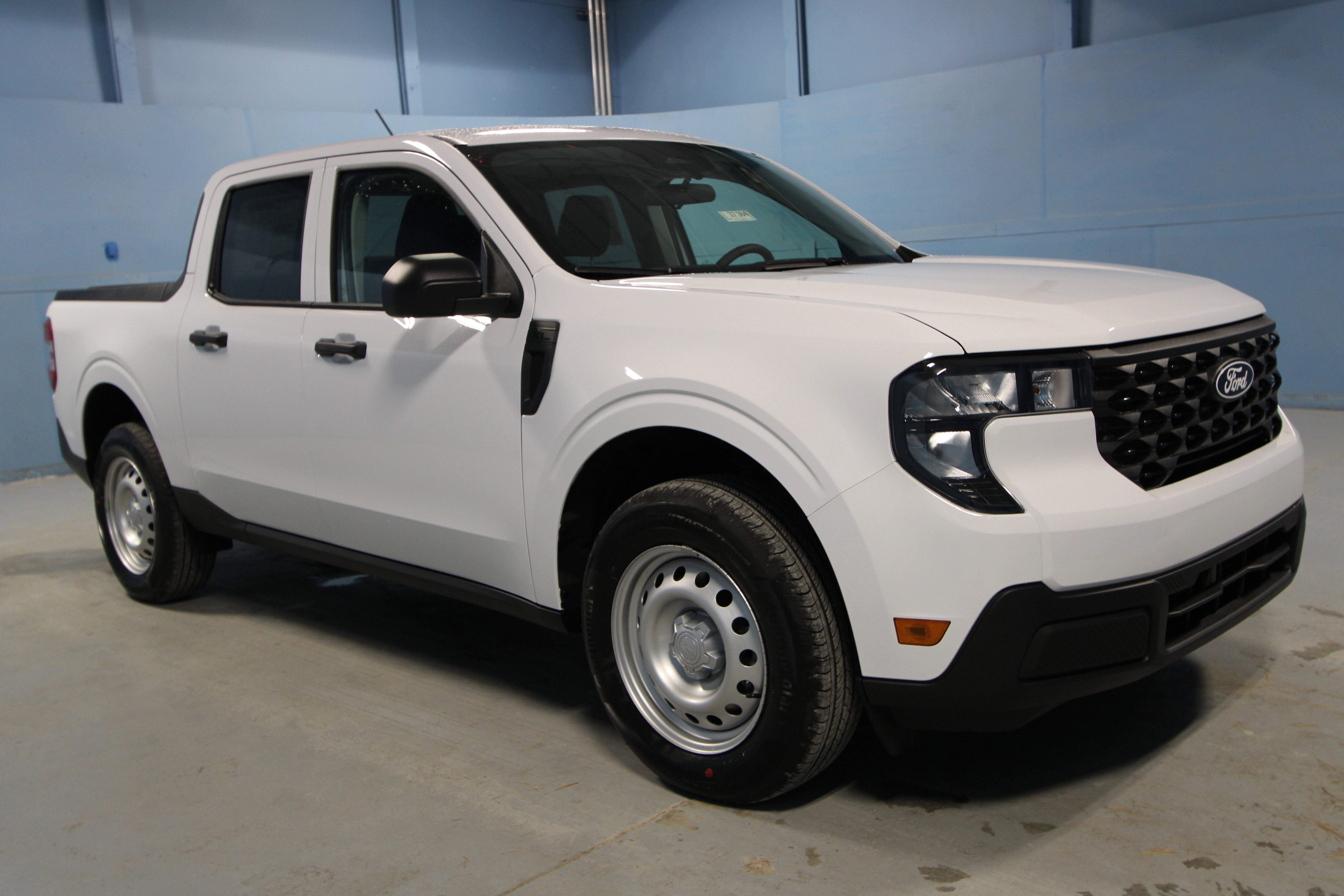 New 2025 Ford Maverick XL