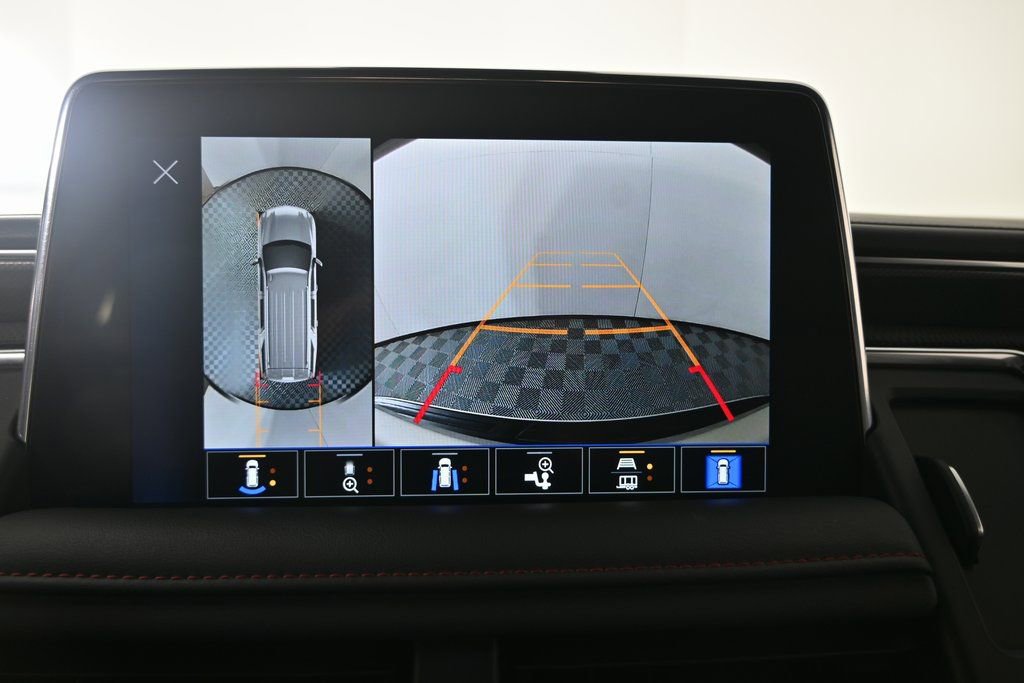 Used 2024 Chevrolet Tahoe RST w/ RST Performance Edition image 29