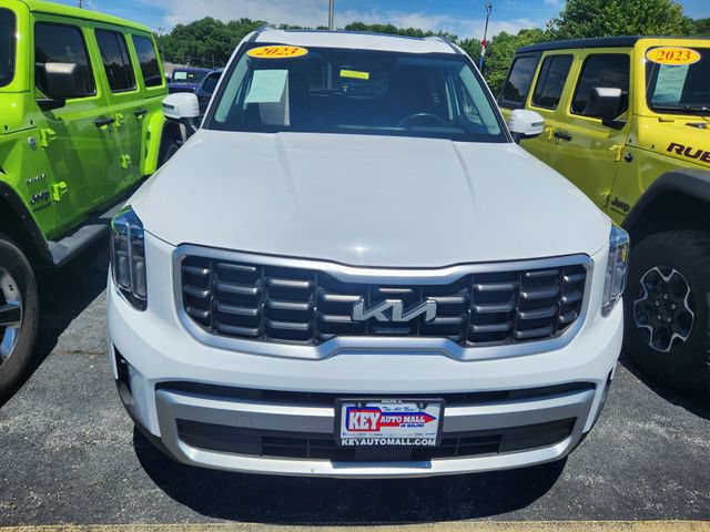Used 2023 Kia Telluride S w/ S Sunroof Package AWD/4WD image 2