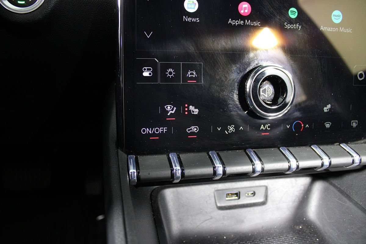 Used 2026 GMC Terrain Elevation FWD image 19