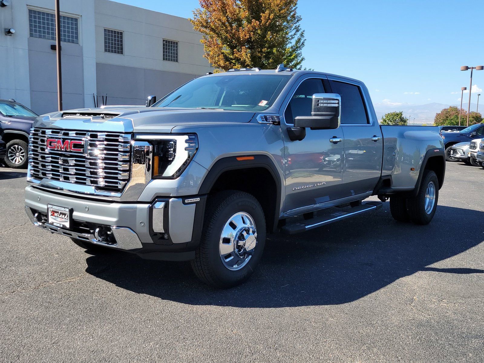 New 2026 GMC Sierra 3500 Denali w/ Denali Reserve Package image 4