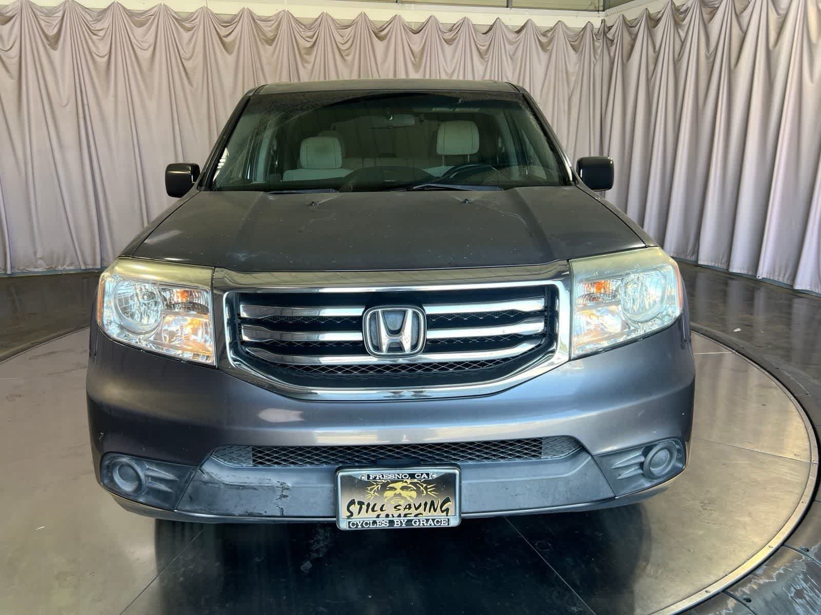 Used 2015 Honda Pilot LX image 3