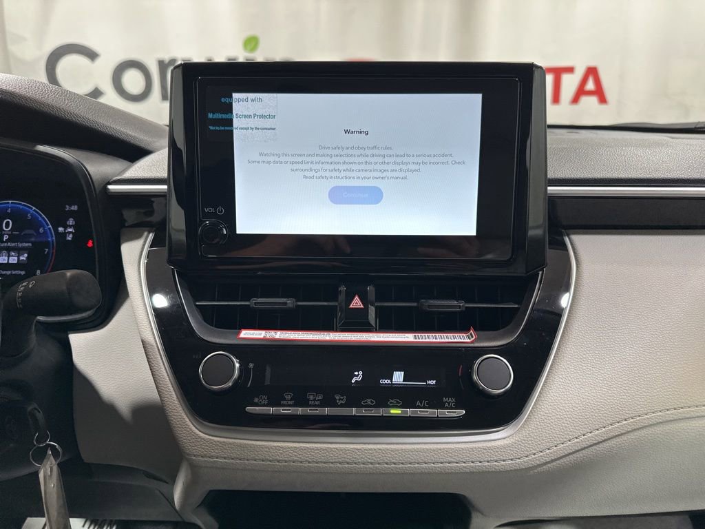 Used 2026 Toyota Corolla Cross L image 31