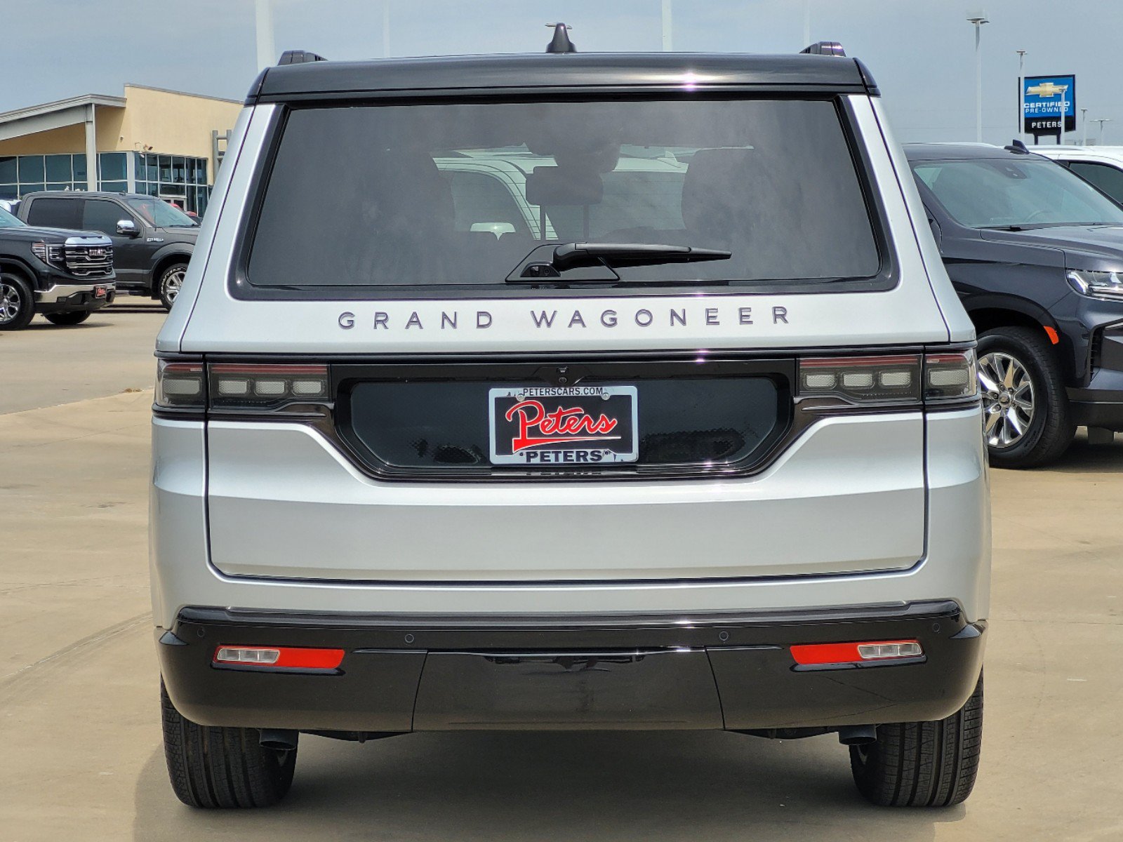 New 2024 Jeep Grand Wagoneer Series II w/ Quick Order Packagew 28T AWD/4WD image 4