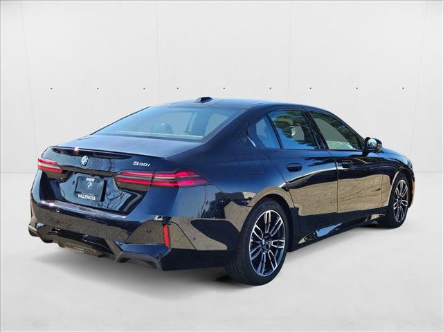 New 2025 BMW 530i w/ Executive Package RWD video 2