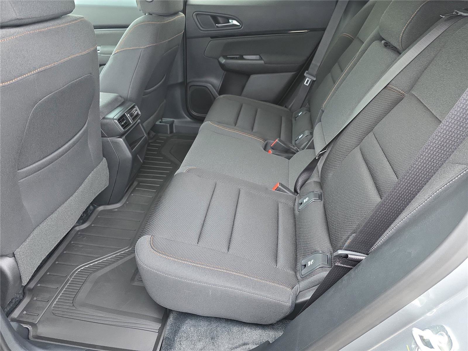 New 2025 Honda Prologue EX image 13