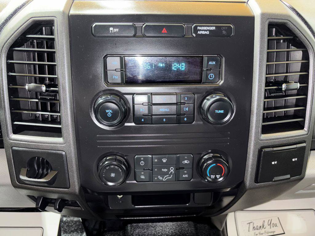 Used 2017 Ford F250 XL w/ Power Equipment Group image 19