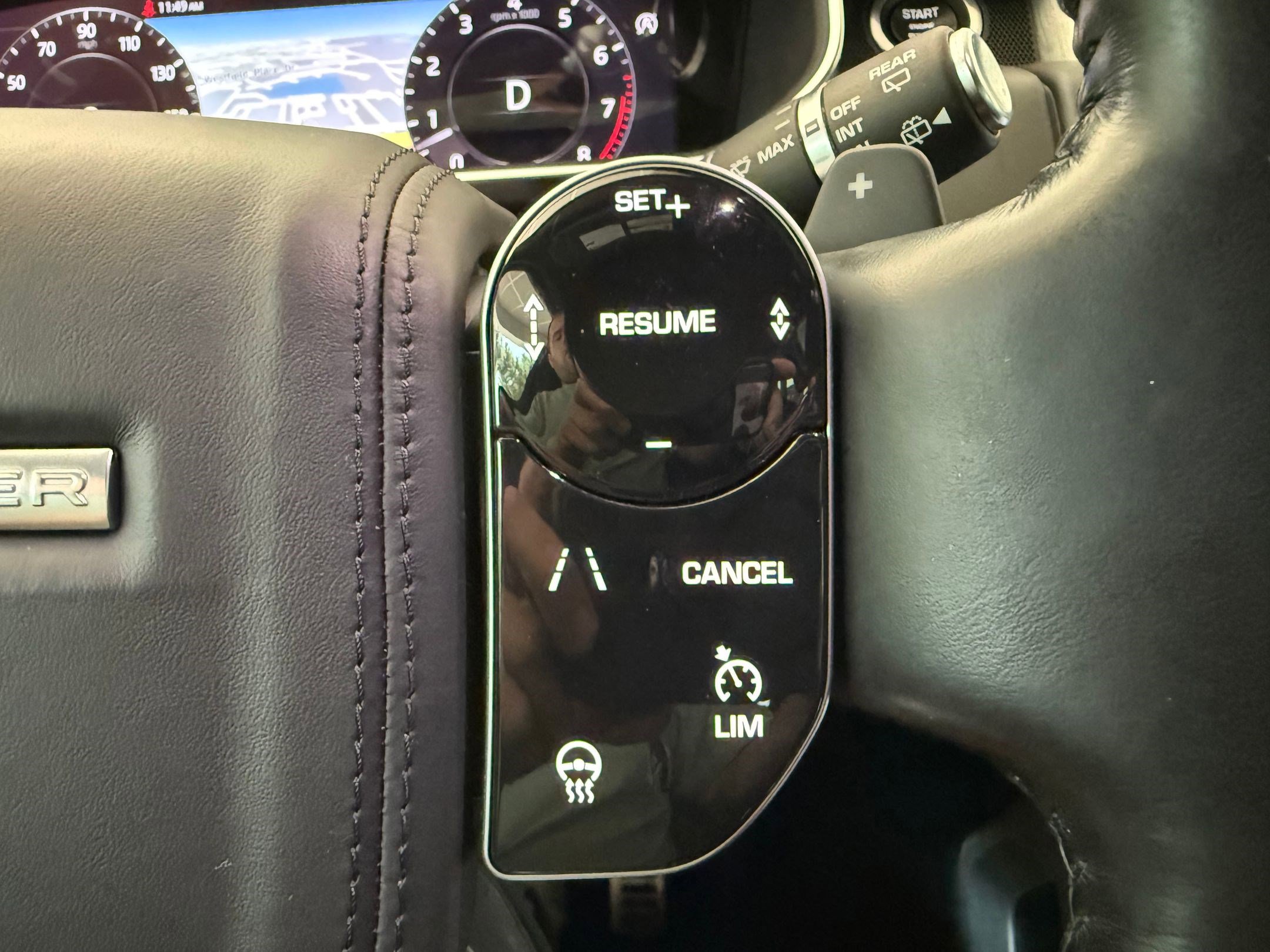 Used 2021 Land Rover Range Rover P525 Westminster Edition LWB image 16