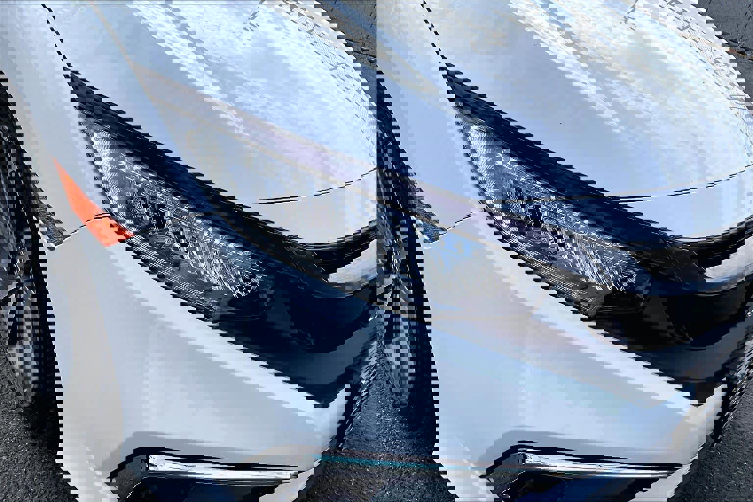 Used 2019 Honda Civic Touring image 26