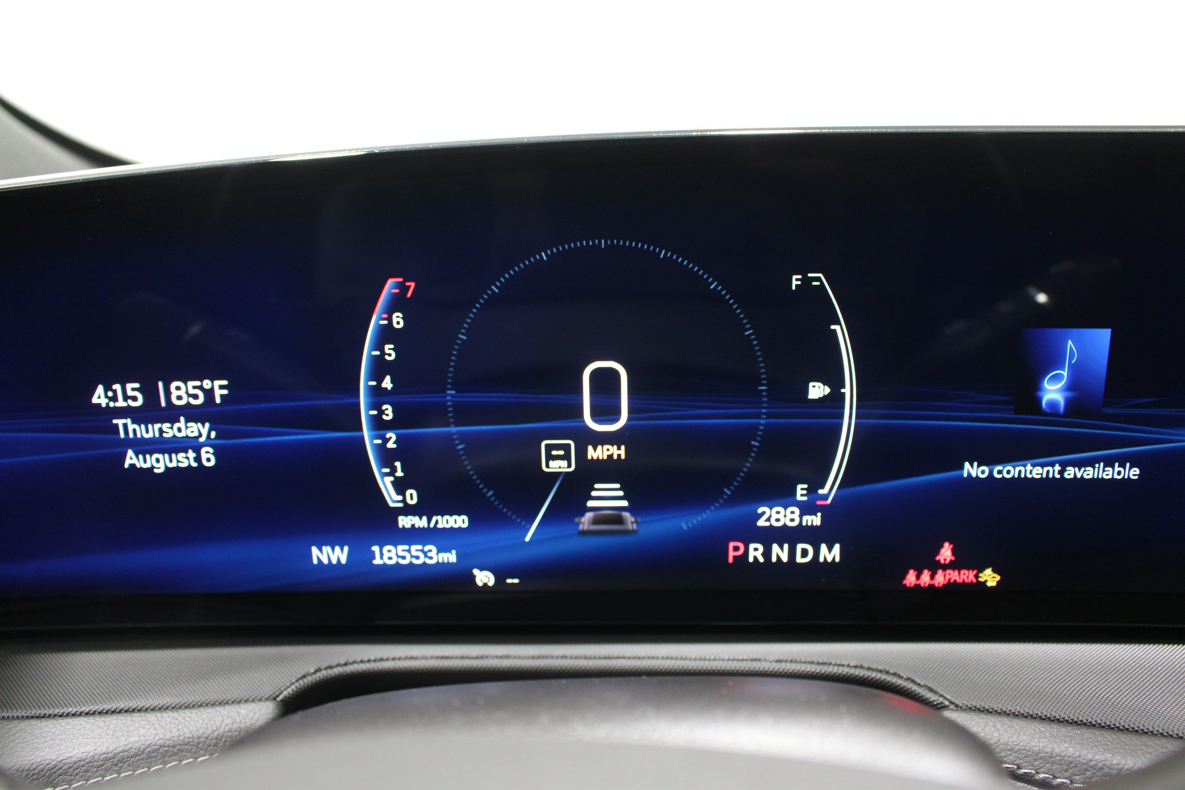 Certified 2024 Cadillac XT4 Luxury w/ Cold Weather Package FWD image 15