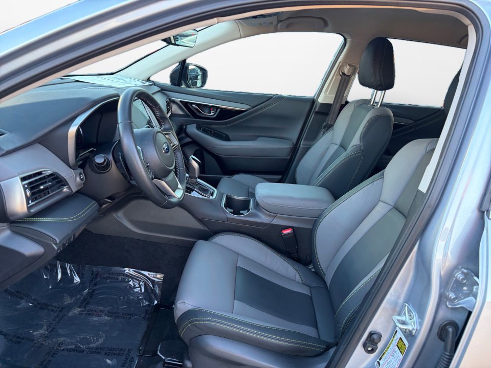 Used 2022 Subaru Outback Onyx Edition XT w/ Popular Package #2 image 11