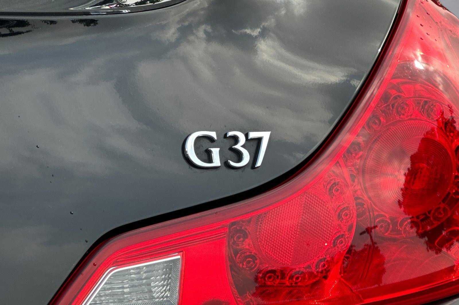 Used 2012 INFINITI G37 Journey w/ Premium Pkg image 12