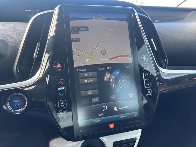 Used 2017 Toyota Prius Prime Advanced w/ Carpet Mat Package image 23